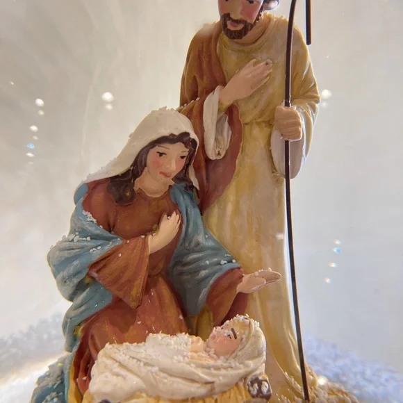 Christmas Holy Family Water Globe / XXL